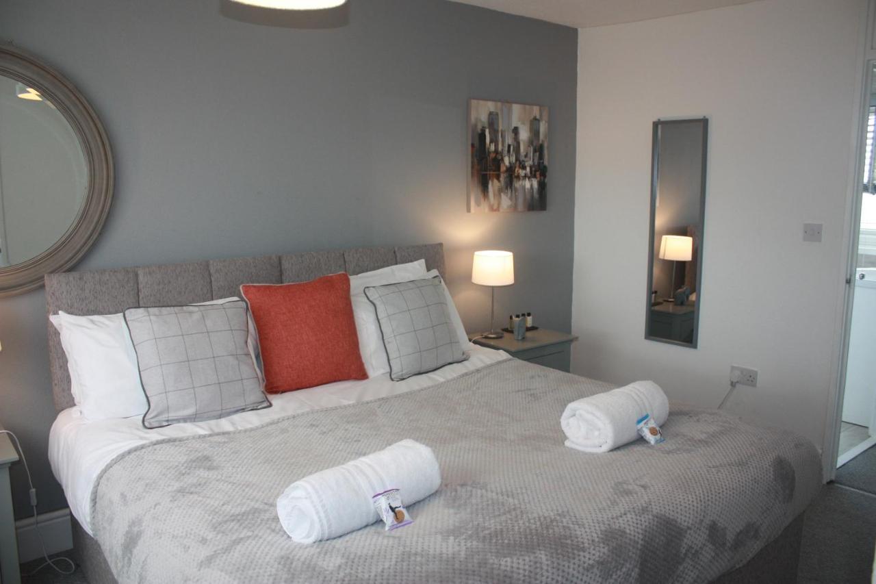 Вілла Berwicks House - Nec & Airport - Stylish 3-Bed House With Garden Бірмінгем Екстер'єр фото